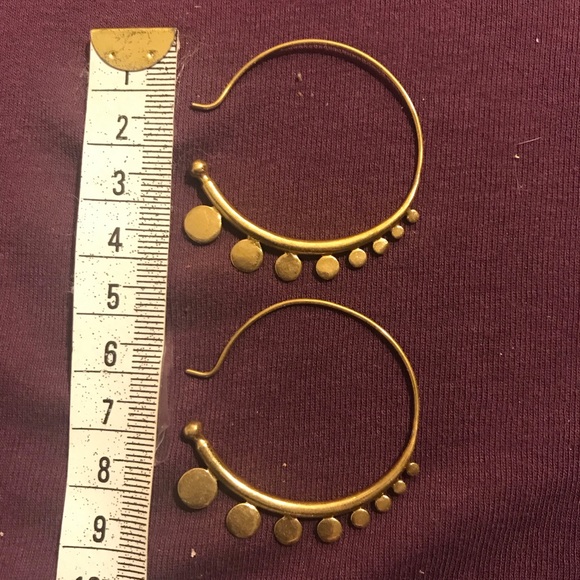 HANDCRAFTED BOHO BRASS EARRINGS - Picture 4 of 4